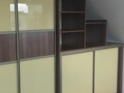 Skříně a nábytek na míru