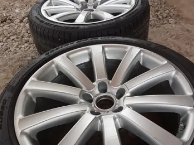 sada VW Audi 3D0601025P 5x112 9jx19 et40