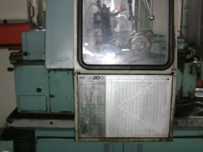 Soustružnický automat A 20B