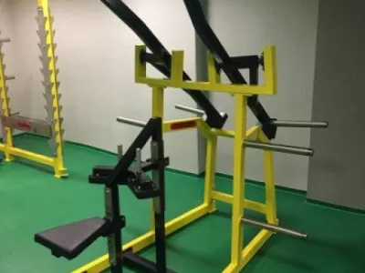 Fitness stroje
