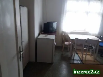 Pronájem zař. místn. v klidné plzeňské lokalitě