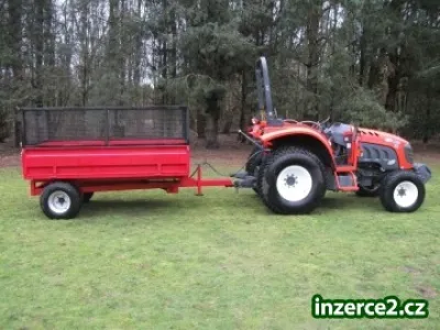 Kioti DK501 Malotraktor a vlečka
