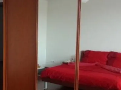 Stavaná skriňa