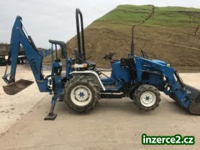 Traktor New Holland 112/20 + příslušenství!