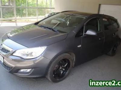 Prodám Opel Astra combi Sports Tourer - automat