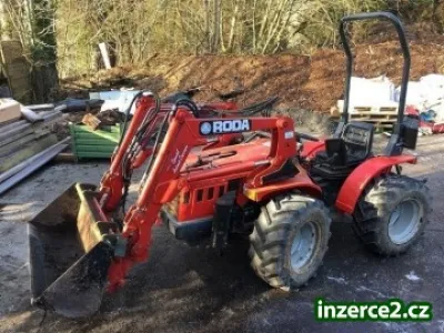 Traktor Antonio Carraro Roda 31OOAC veľmi dobrom stave