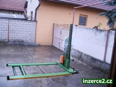 Zvedák