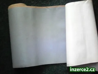 koženka šedá