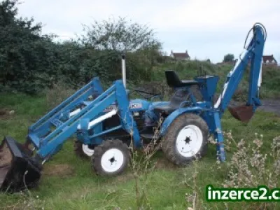 Traktor Iseki 2116O 4X4 + čelní nakladač