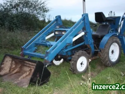Traktor Iseki 2116O 4X4 + čelní nakladač