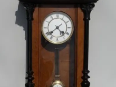Staré pérové hodiny 1890