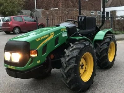 Malotraktor Ferrari III0 / VRS + příslušenství