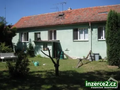 Prodej RD o velikosti 3+1 (cca 82m2), garáž, 2x dílna, sklep, pozemek 433m2, Praha 8 (Ďáblice), ul. Ďáblická