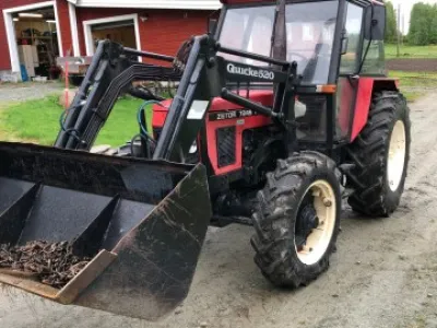 Traktor Zetor 7245 + kompletní čelní nakladač