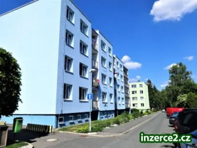 Slunný byt 4+1 s lodžií, 76m2