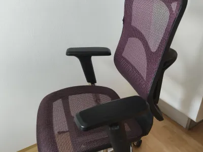 SPINERGO – ergonomická kancelářská židle
